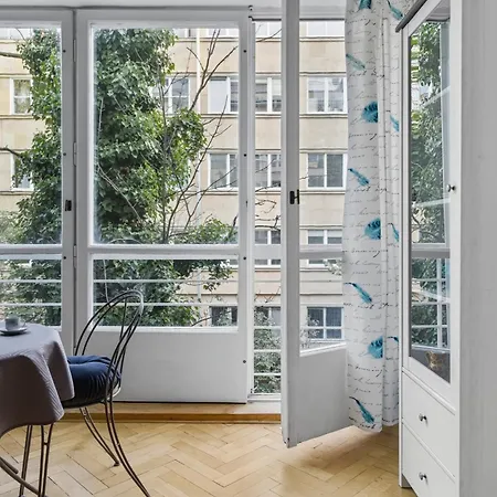 Apartamento Aleja Przyjaciol By Solarento Varsóvia